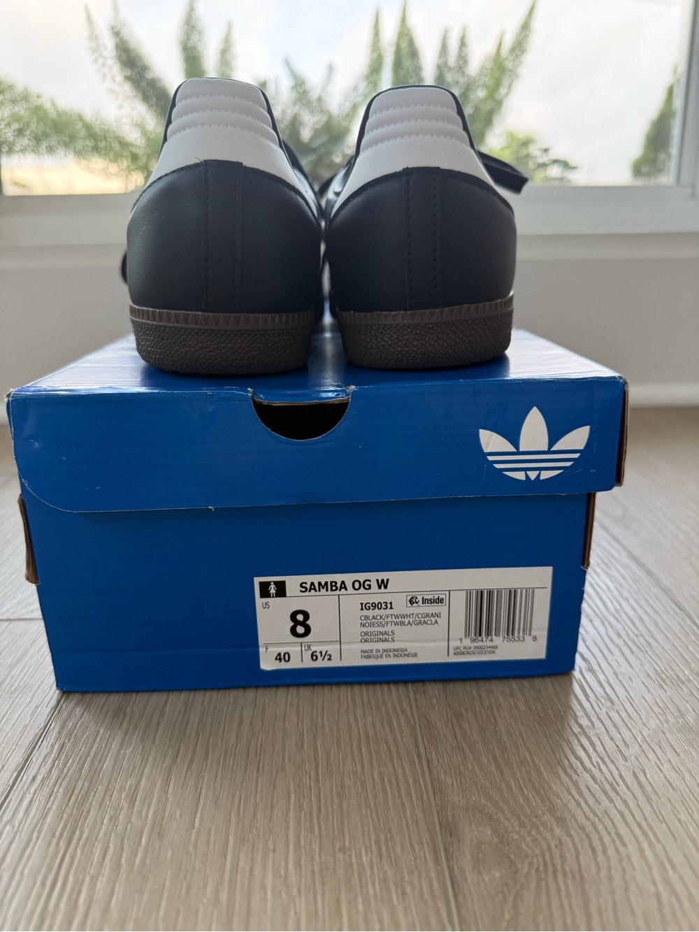 adidas Samba Black with White Stripes and Gum Sole New, in box never worn - Picture 3 of 4